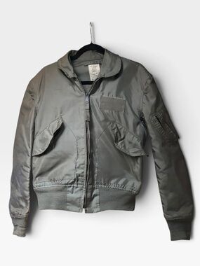 ALPHA INDUSTRIES CWU-36/P OLIVE GREEN MENS FLYER SUMMER JACKET Pre-loved M